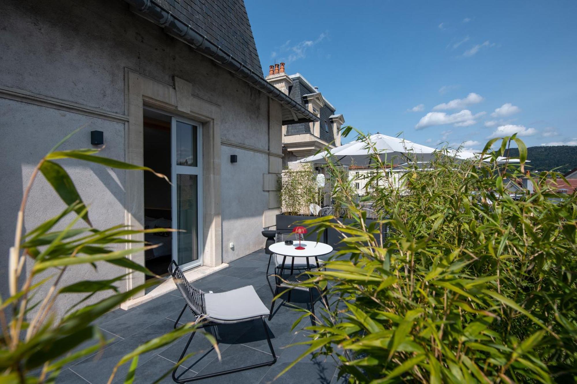 Best Western Premier Le Chapitre Hotel And Spa Remiremont Esterno foto