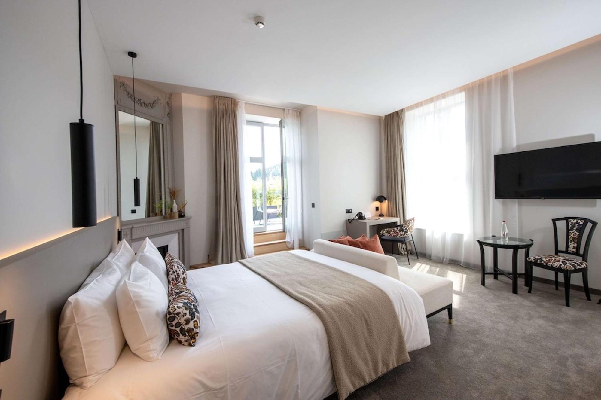 Best Western Premier Le Chapitre Hotel And Spa Remiremont Esterno foto