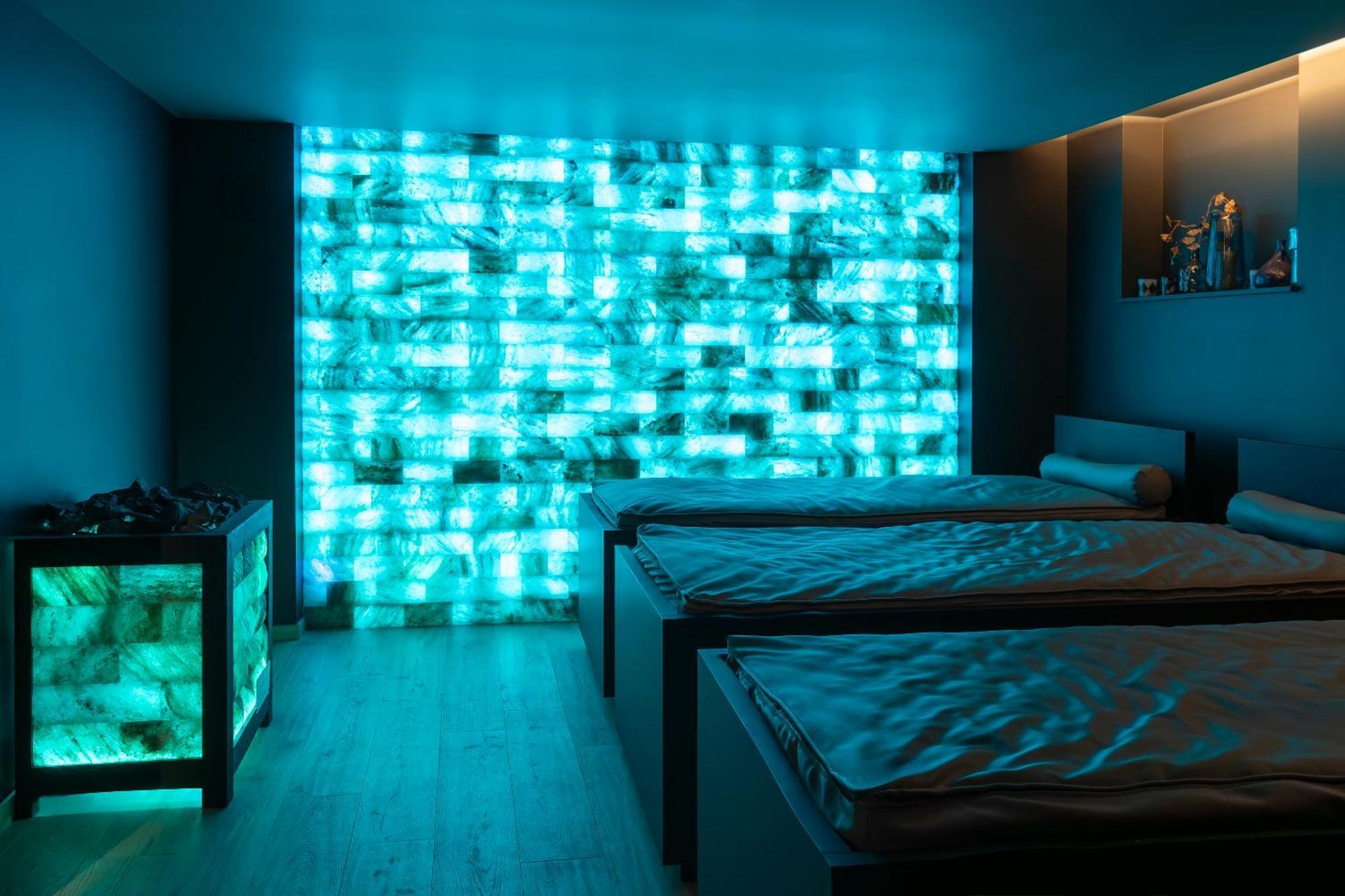 Best Western Premier Le Chapitre Hotel And Spa Remiremont Esterno foto