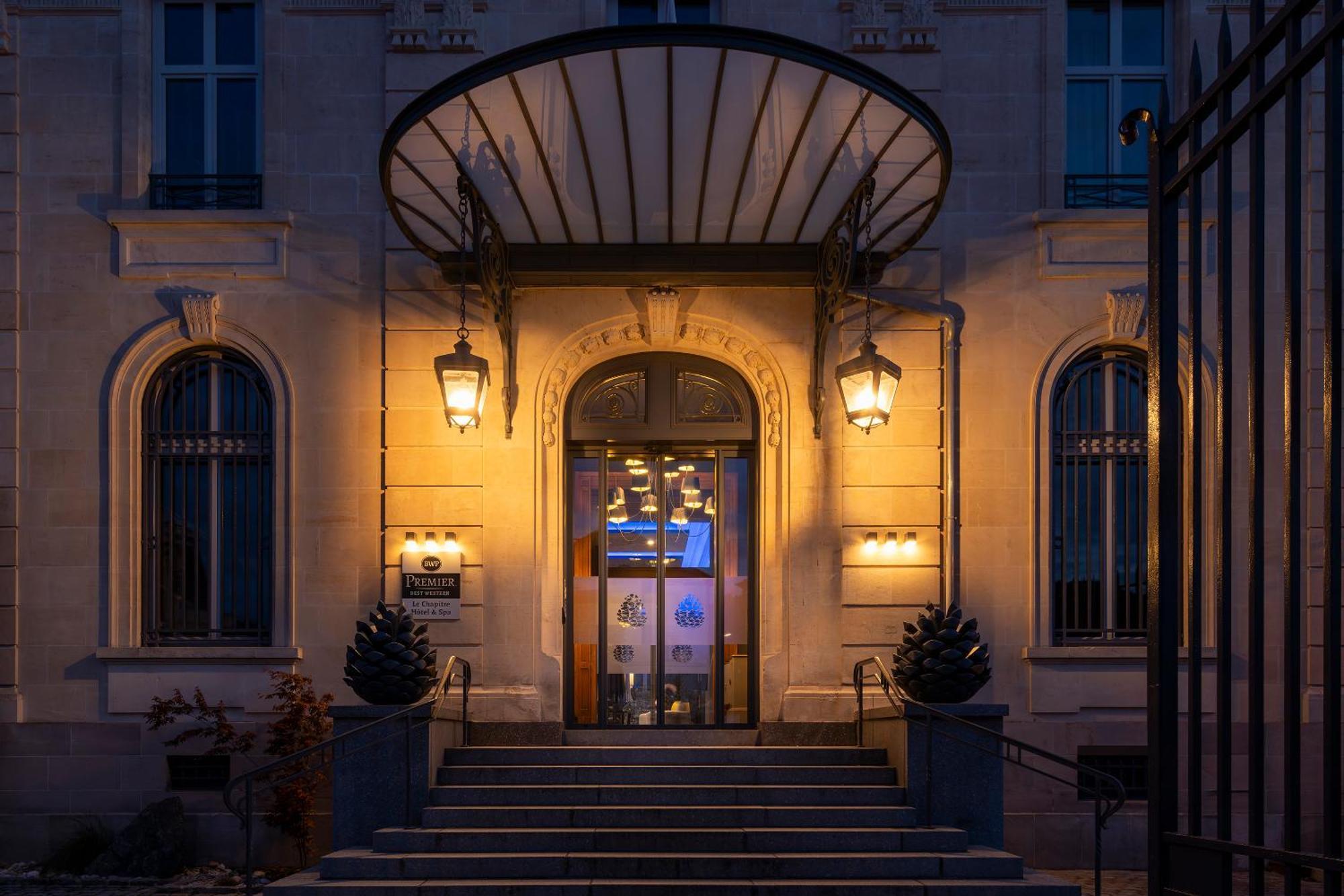 Best Western Premier Le Chapitre Hotel And Spa Remiremont Esterno foto