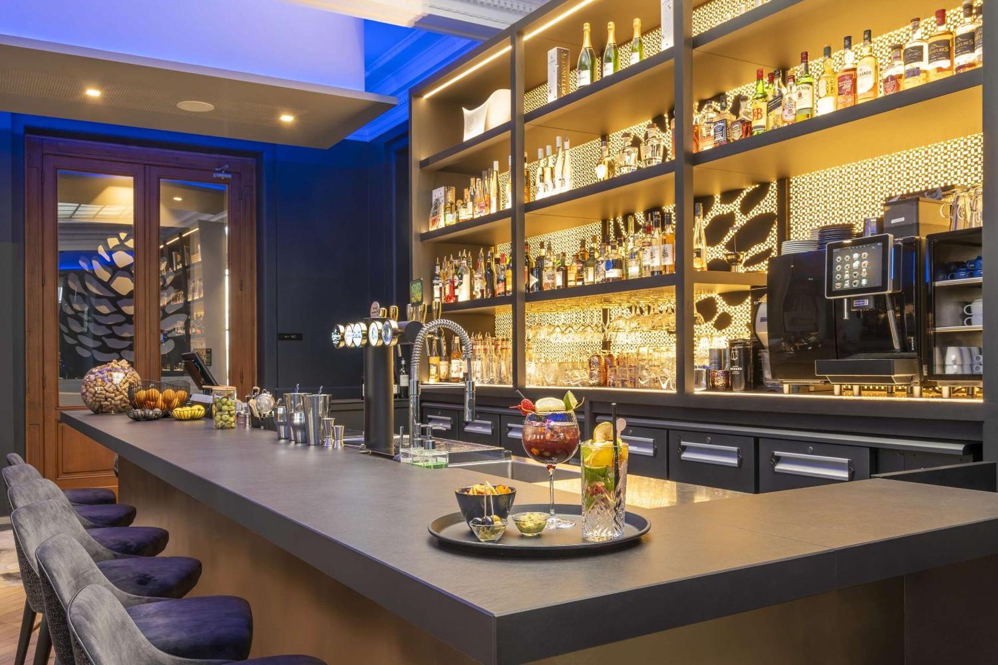 Best Western Premier Le Chapitre Hotel And Spa Remiremont Esterno foto