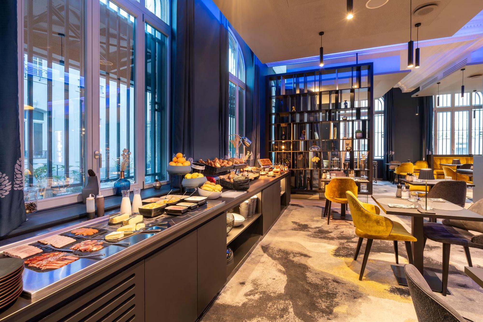 Best Western Premier Le Chapitre Hotel And Spa Remiremont Esterno foto
