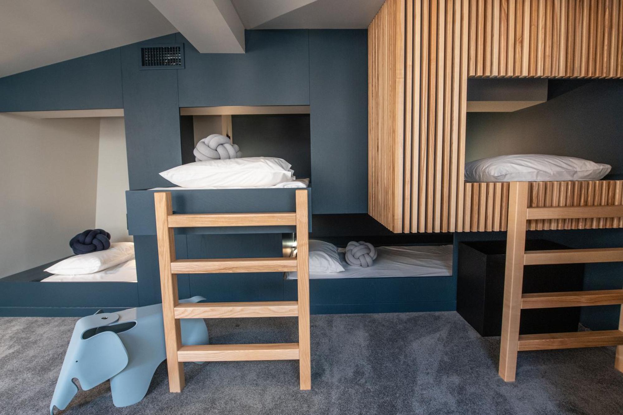 Best Western Premier Le Chapitre Hotel And Spa Remiremont Esterno foto